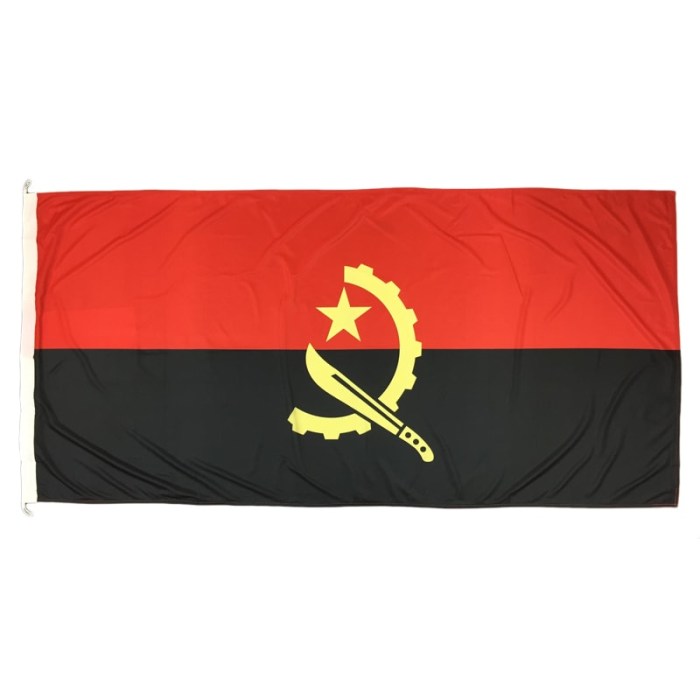 Angola flag 1800mm x 900mm (Knitted)