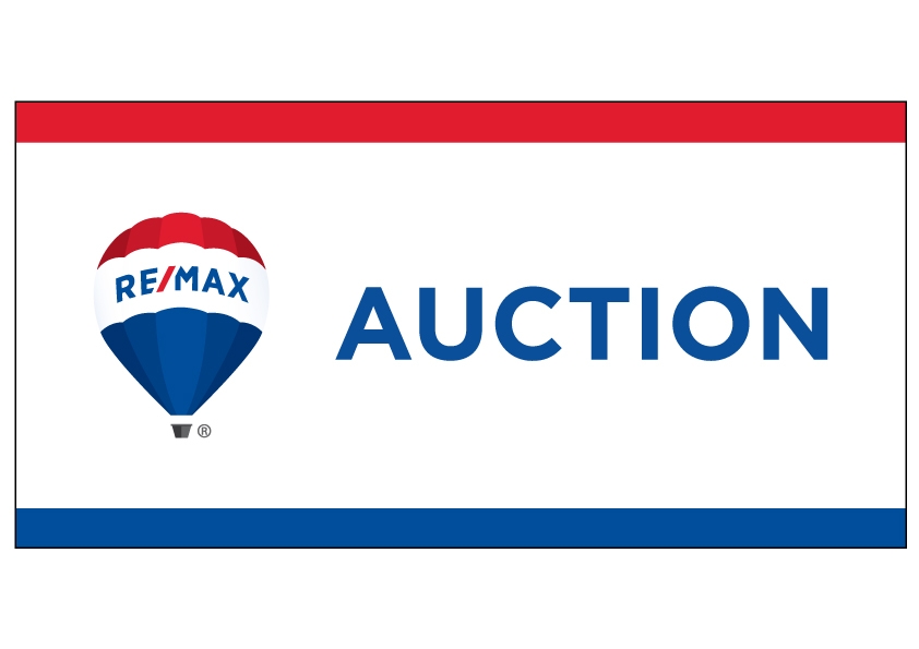 Remax Auction Flag